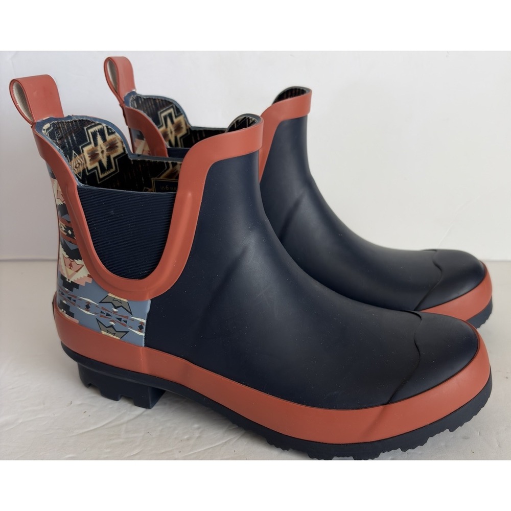 Pendleton Women 6 Sierra Ridge Chelsea Navy Rubber Rain Boots Southwestern New